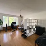 Modern Studio In With Garden Near Sea برلين