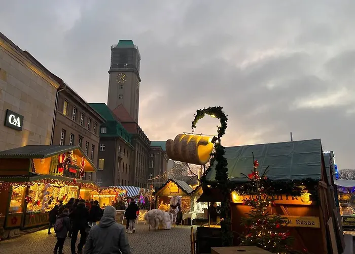 Modern Studio In With Garden Near Sea Berlin