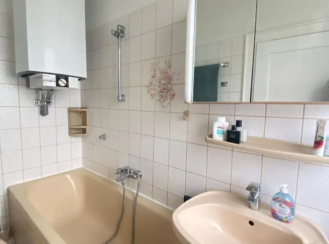 아파트 Modern Studio In With Garden Near Sea 베를린